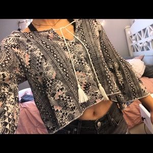 cropped hollister top